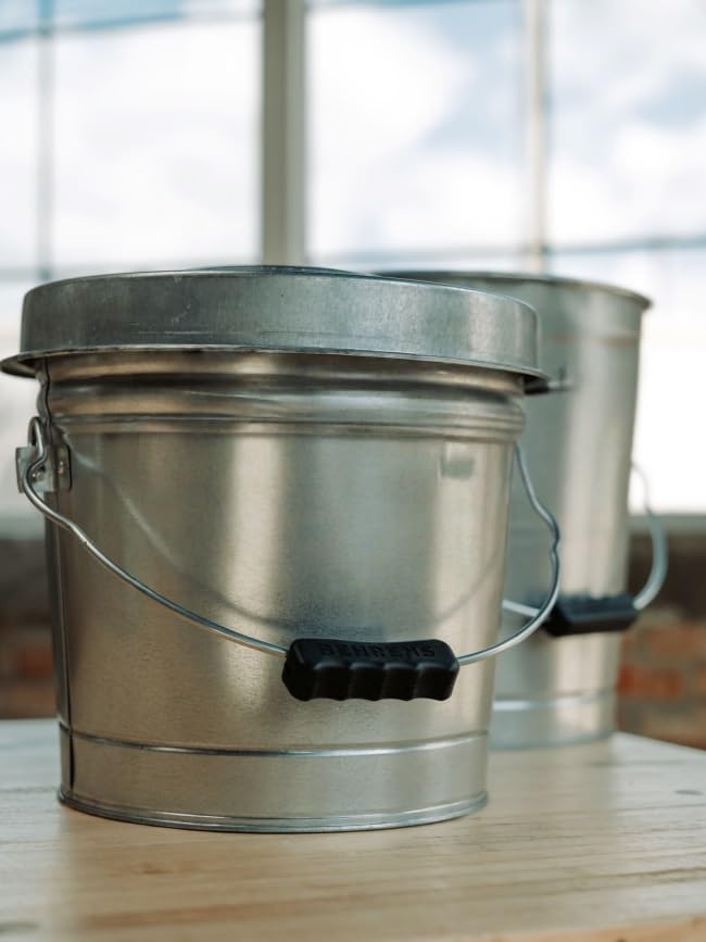 Galvanized Steel 6 Gallon Storage Can with Locking Lid S44026