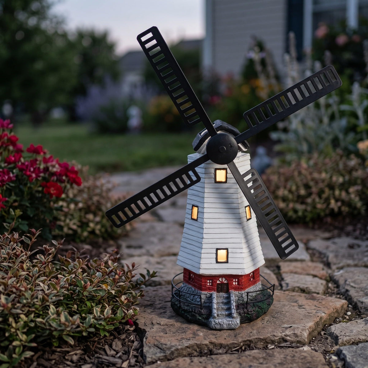 Solar Powered Rotating Lighthouse Garden Statue Light T71519